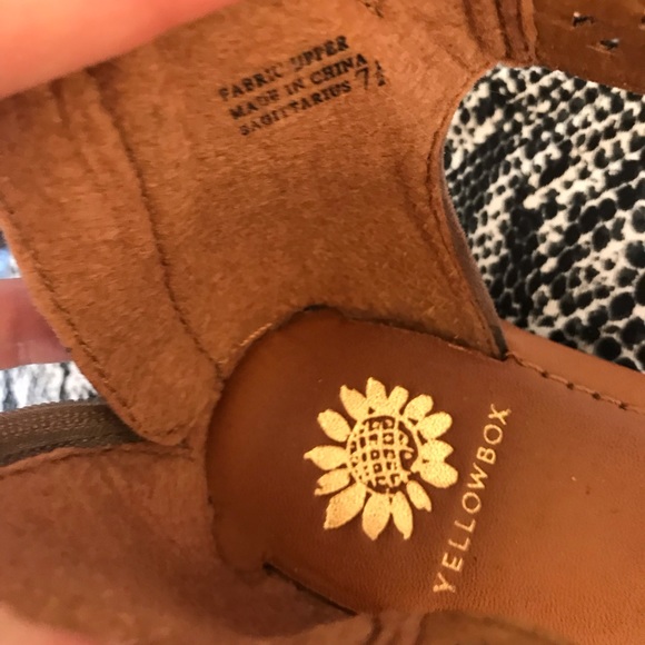 Yellow Box Sandals, size 7.5 - Picture 4 of 4
